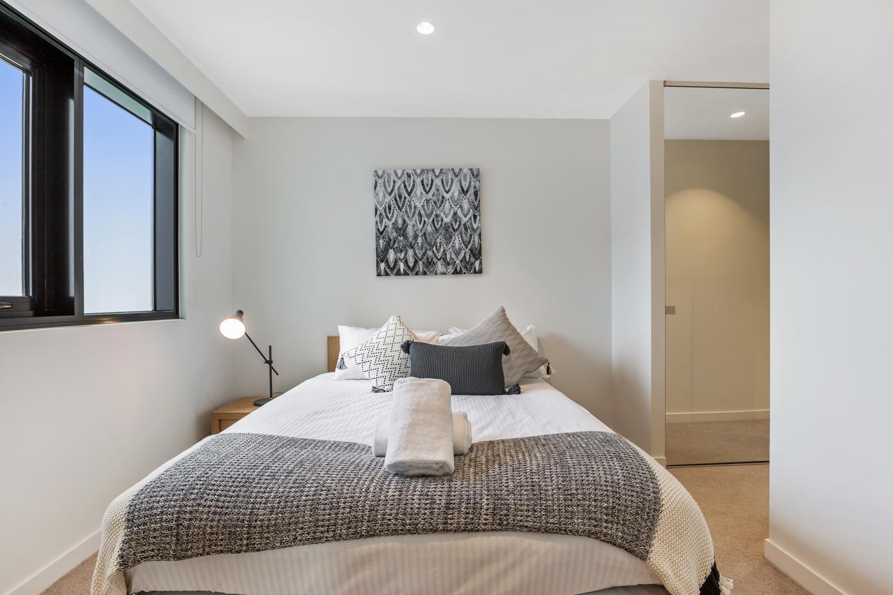 Serviced Apartments Melbourne - Platinum ملبورن المظهر الخارجي الصورة