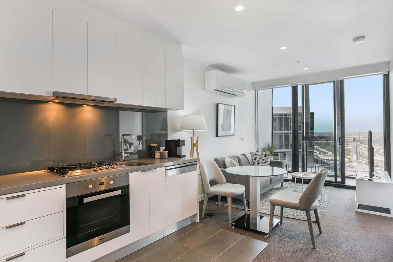 Serviced Apartments Melbourne - Platinum ملبورن المظهر الخارجي الصورة