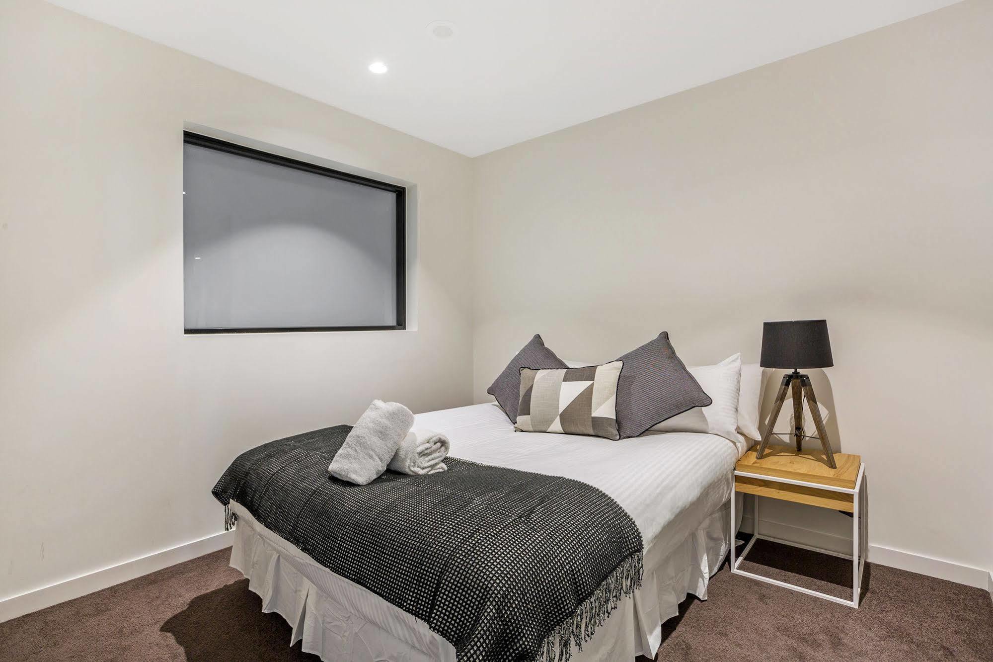 Serviced Apartments Melbourne - Platinum ملبورن المظهر الخارجي الصورة